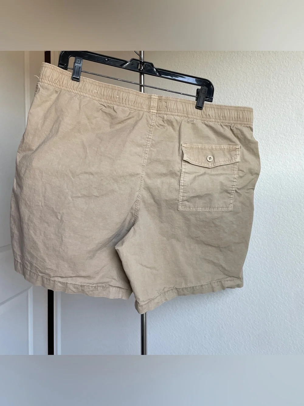 American Eagle Outfitters Tan Casual Drawstring Shorts